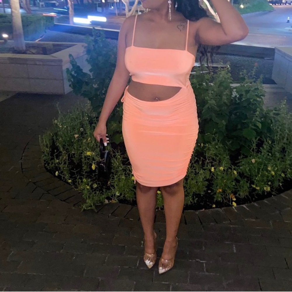 PoshByV Orange Dress Size Large Worn Once